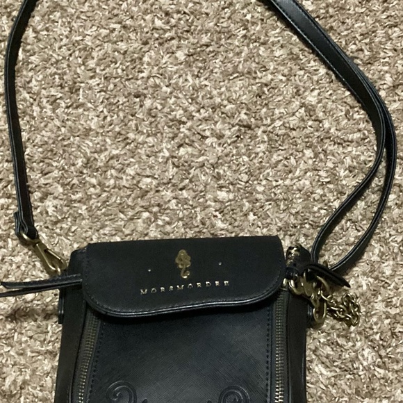 Rare Harry Potter Loungefly Morsmordre crossbody bag NWOT - Picture 5 of 6